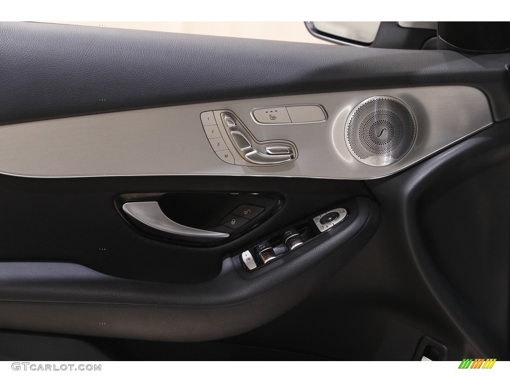2019 GLC 300 4Matic - Mojave Silver Metallic / Black photo #5