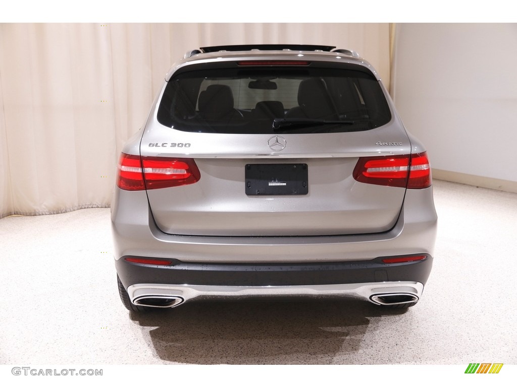 2019 GLC 300 4Matic - Mojave Silver Metallic / Black photo #20