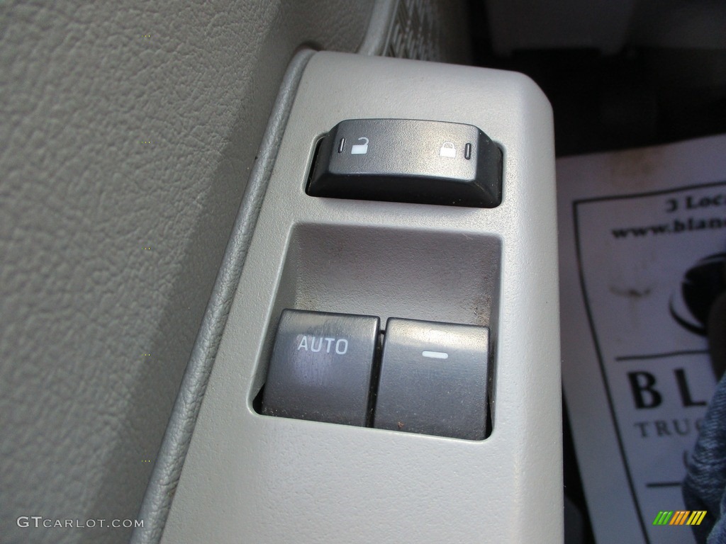 2014 E-Series Van E250 Cargo Van - Oxford White / Medium Flint photo #11