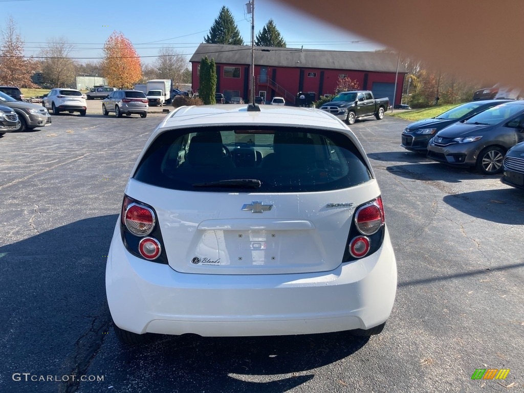 2016 Sonic LS Hatchback - Summit White / Jet Black/Dark Titanium photo #5