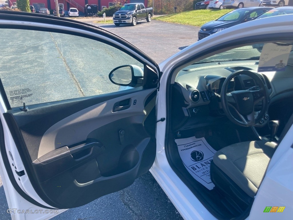 2016 Sonic LS Hatchback - Summit White / Jet Black/Dark Titanium photo #9