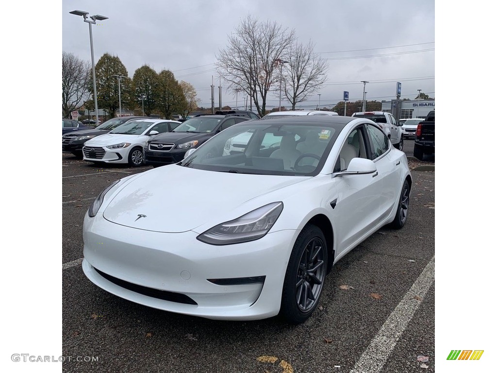 Pearl White Multi-Coat Tesla Model 3