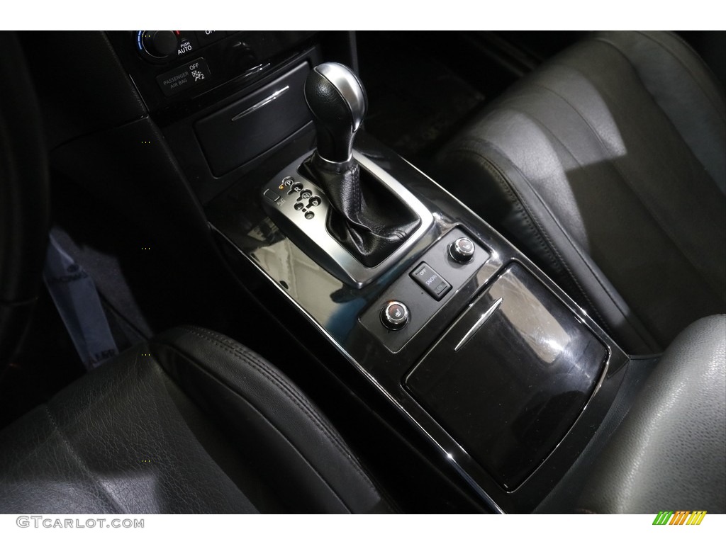 2017 QX70 AWD - Liquid Platinum / Graphite photo #13