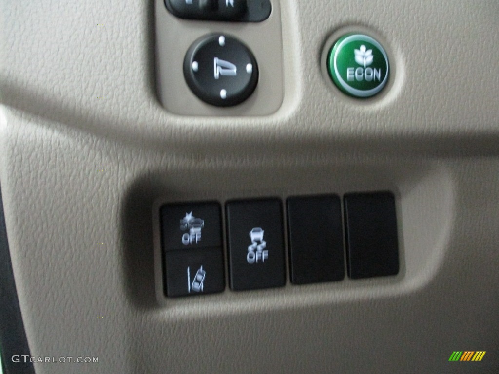 2019 Pilot EX-L AWD - White Diamond Pearl / Beige photo #31