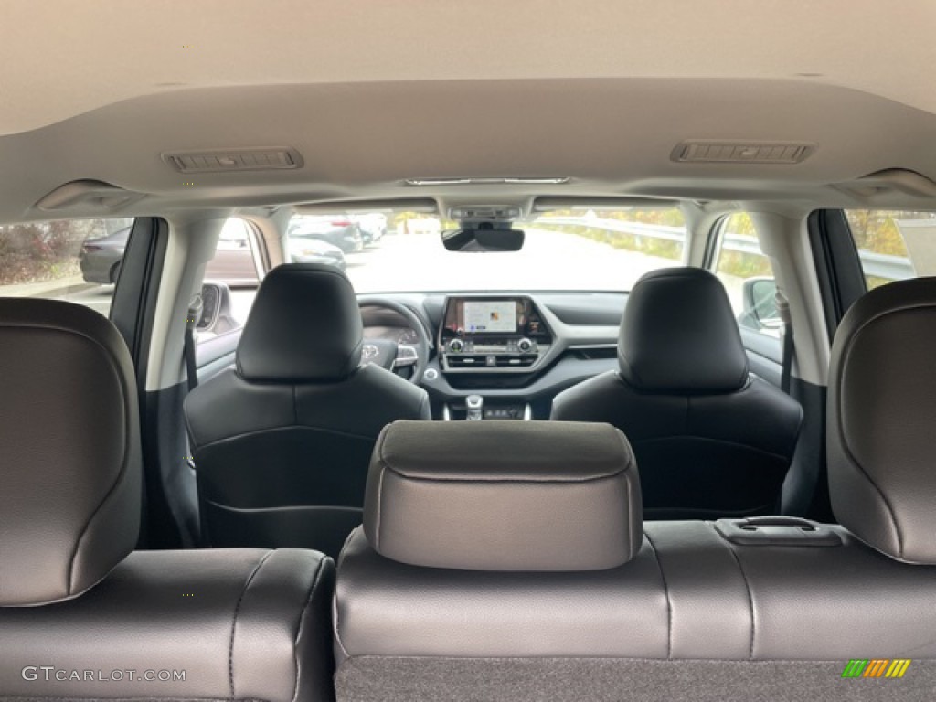 2023 Toyota Highlander XLE Rear Seat Photo #145132991
