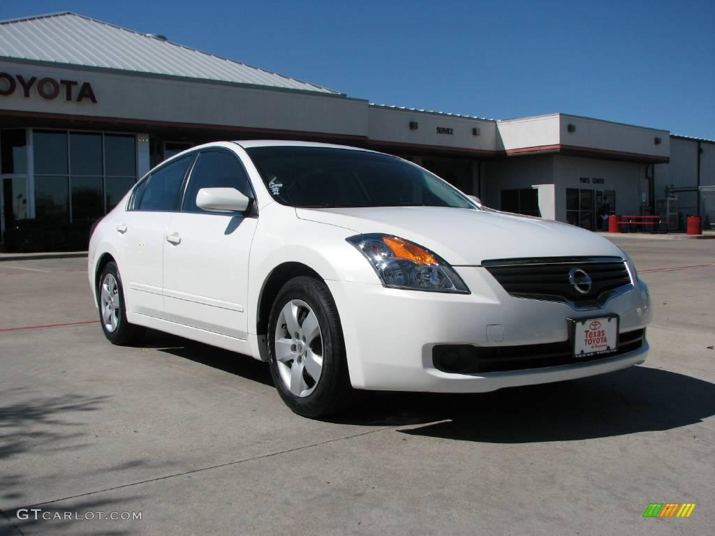 2008 Altima 2.5 S - Winter Frost Pearl / Charcoal photo #1