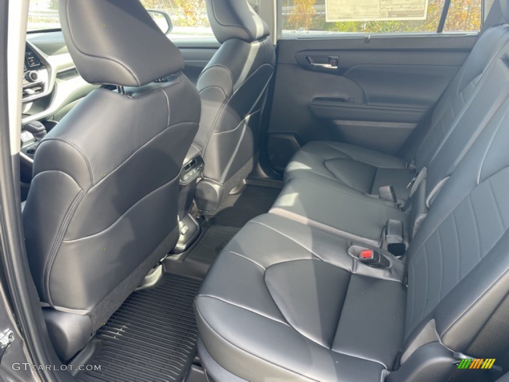Black Interior 2023 Toyota Highlander XLE Photo #145134116