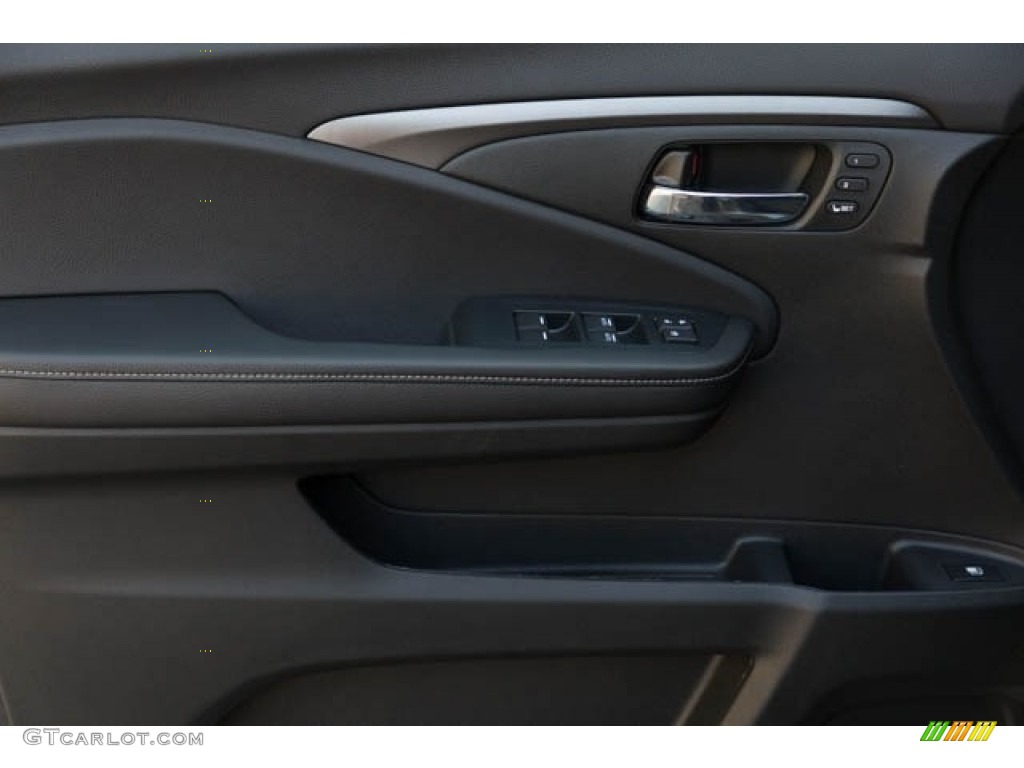 2023 Ridgeline RTL AWD - Pacific Pewter Metallic / Black photo #33