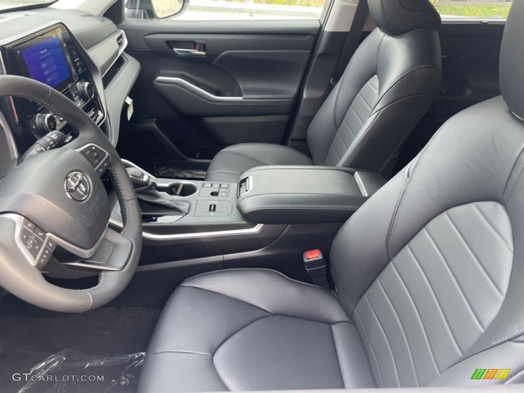 Black Interior 2023 Toyota Highlander XLE Photo #145134317