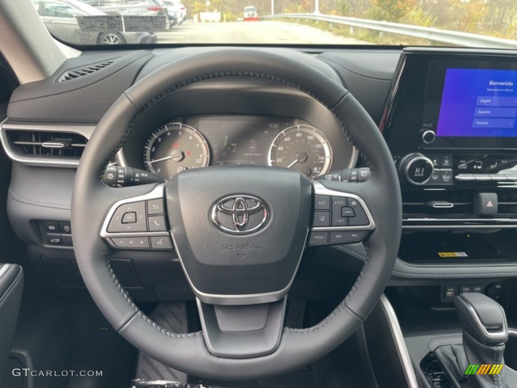2023 Toyota Highlander XLE Black Steering Wheel Photo #145134419