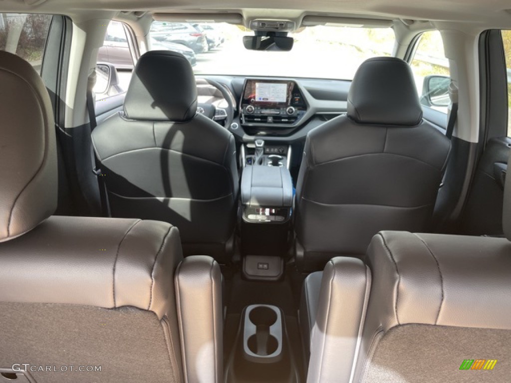 2023 Highlander XLE - Celestial Silver Metallic / Black photo #22