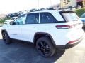 Bright White - Grand Cherokee Altitude 4x4 Photo No. 3