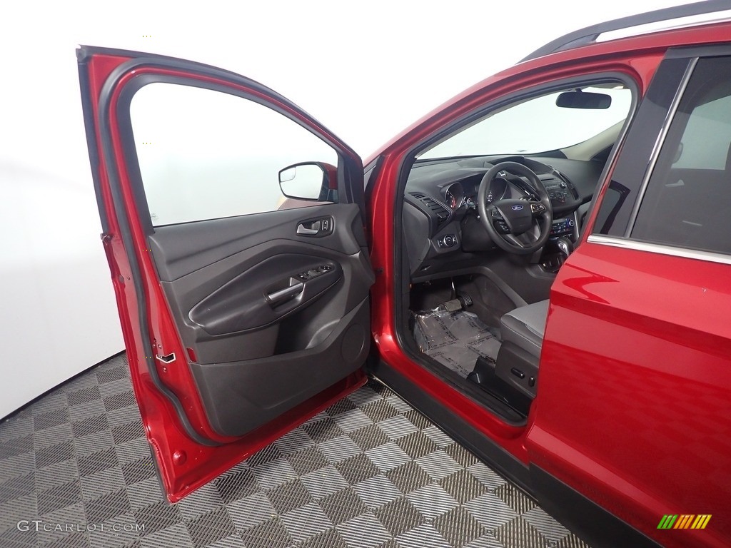 2018 Escape SE 4WD - Ruby Red / Charcoal Black photo #19