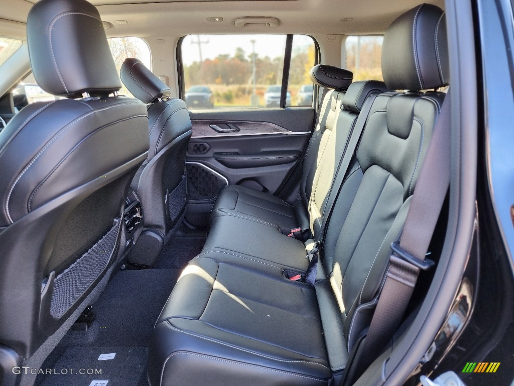 2022 Jeep Grand Cherokee 4XE Hybrid Rear Seat Photo #145139004