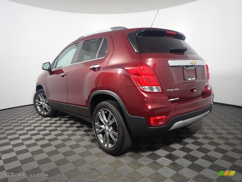 2017 Trax Premier AWD - Crimson Metallic / Jet Black photo #11