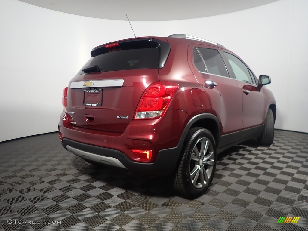 2017 Trax Premier AWD - Crimson Metallic / Jet Black photo #16