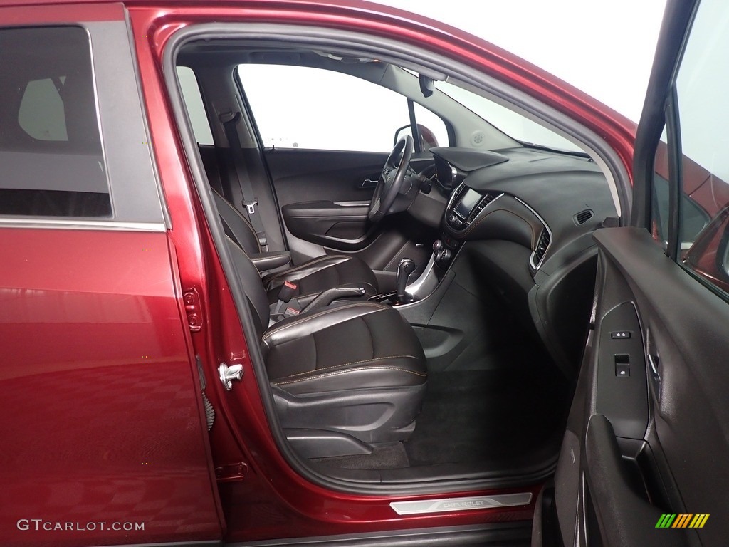 2017 Trax Premier AWD - Crimson Metallic / Jet Black photo #36