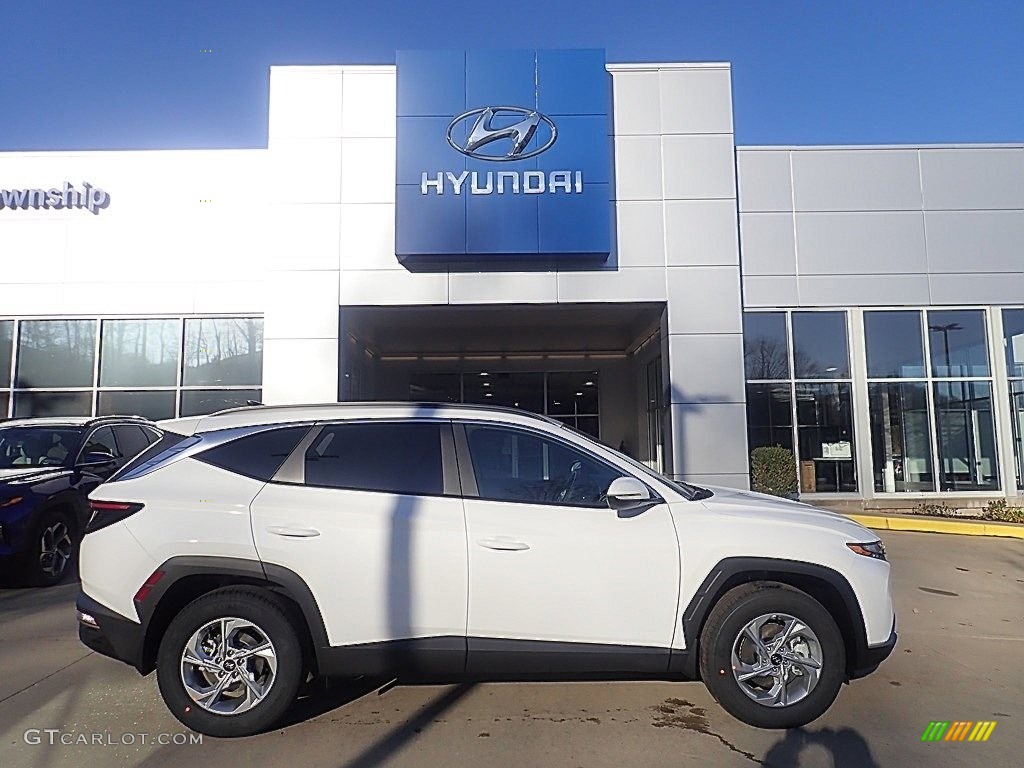 Serenity White Hyundai Tucson