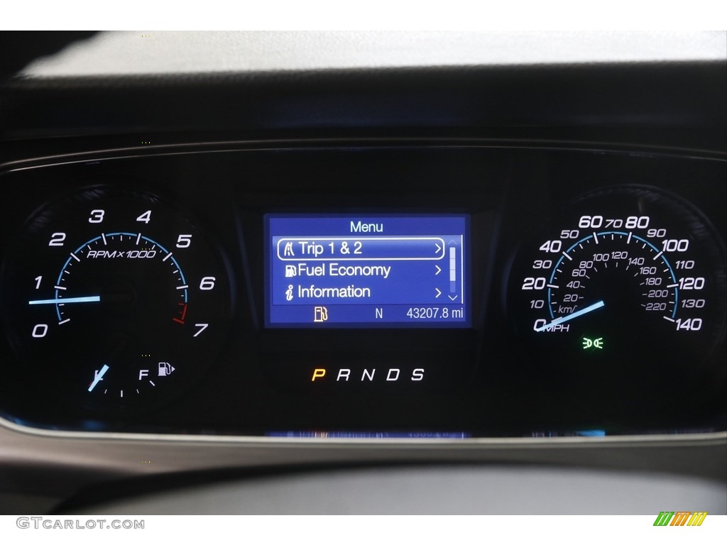 2018 Ford Taurus SEL AWD Gauges Photo #145144656
