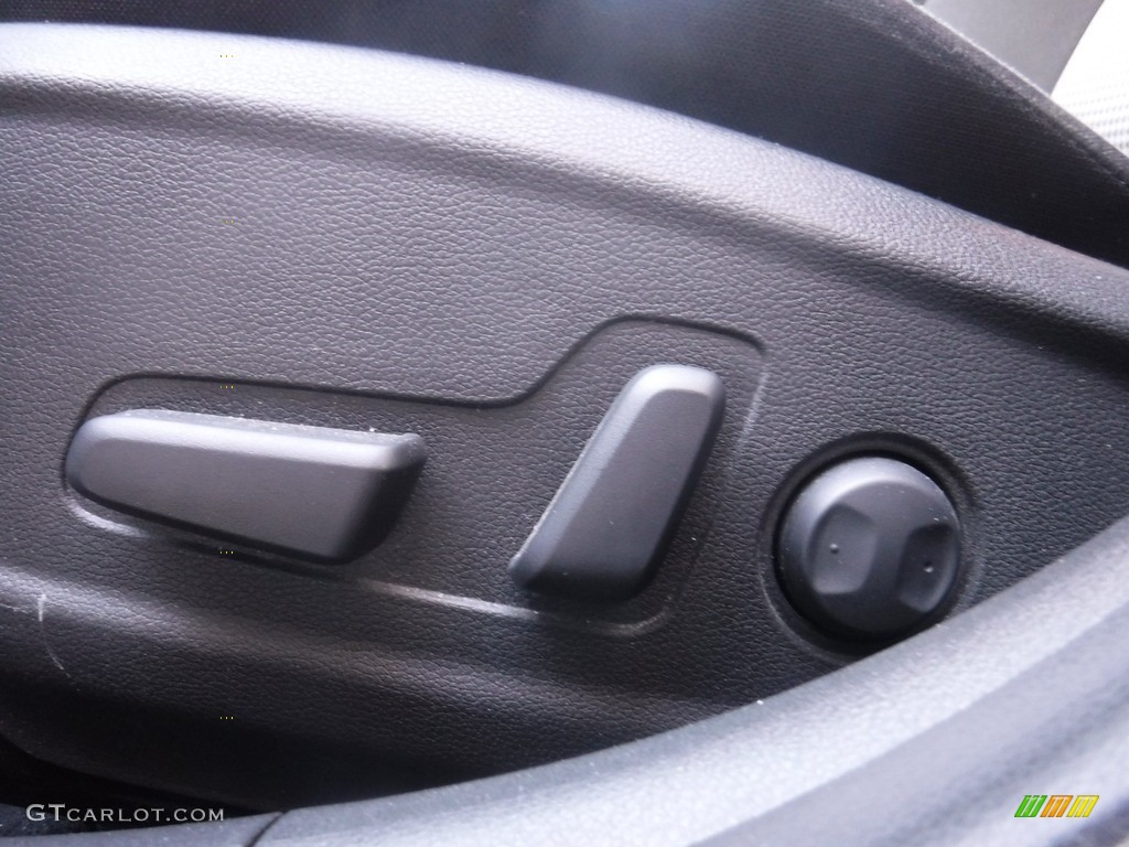 2021 Kona SEL AWD - Sonic Silver / Black photo #16