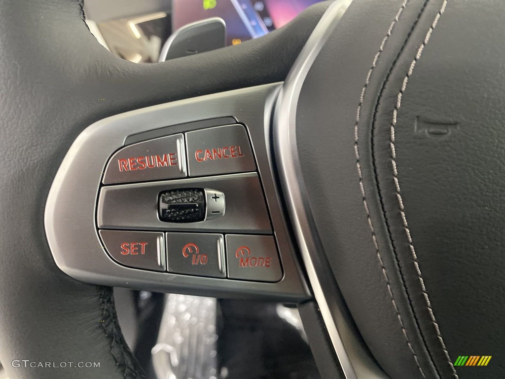 2023 BMW X7 xDrive40i Silverstone Steering Wheel Photo #145144794