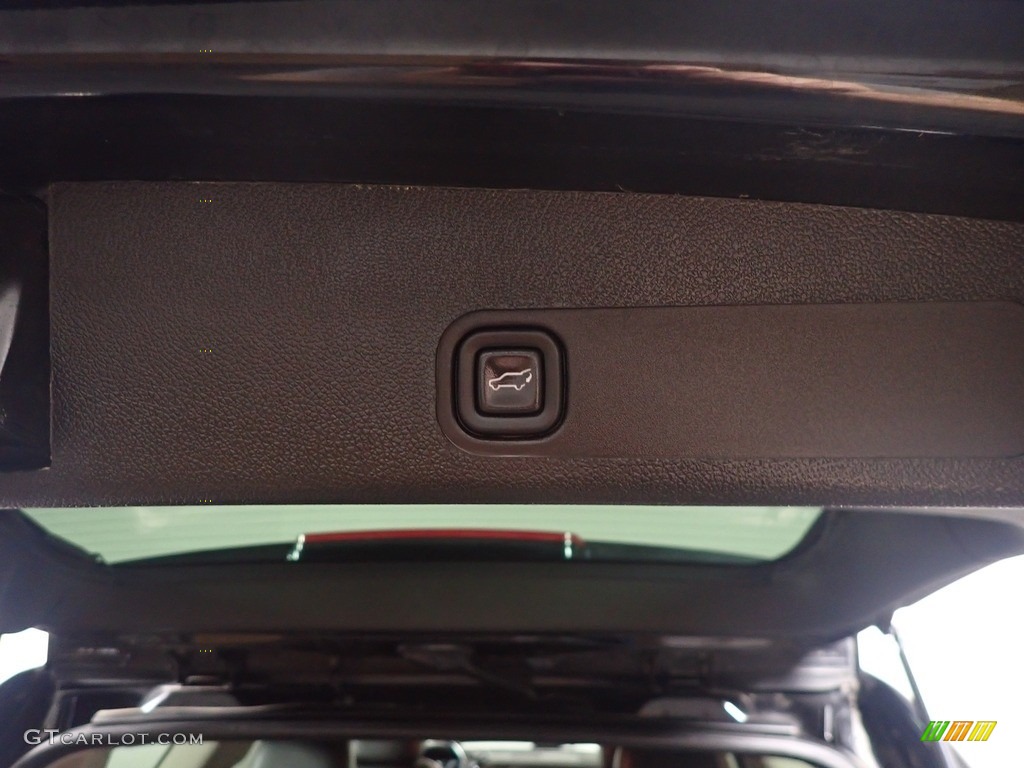 2013 Tahoe LTZ 4x4 - Black / Ebony photo #17