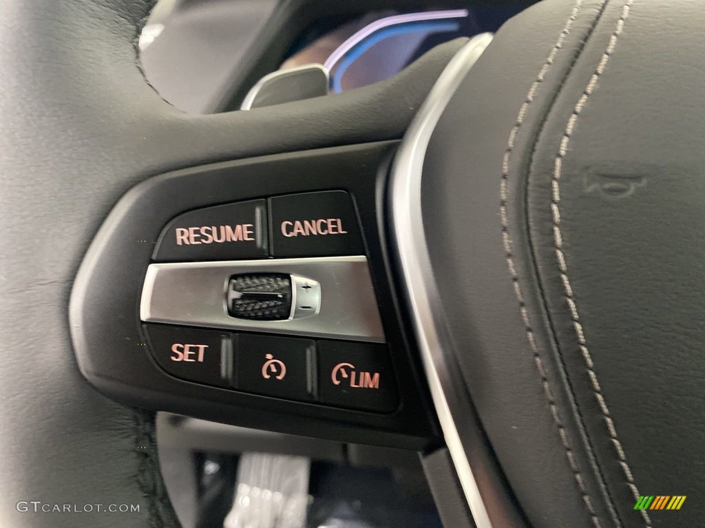 2023 BMW X5 xDrive45e Silverstone Steering Wheel Photo #145145463
