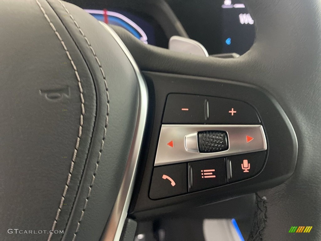 2023 BMW X5 xDrive45e Silverstone Steering Wheel Photo #145145487