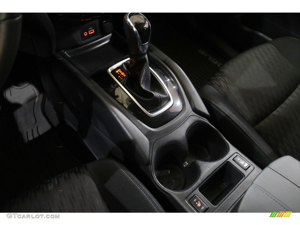 2018 Rogue SV AWD - Magnetic Black / Charcoal photo #16