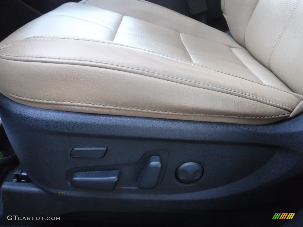 2020 Telluride SX AWD - Snow White Pearl / Butterscotch photo #19