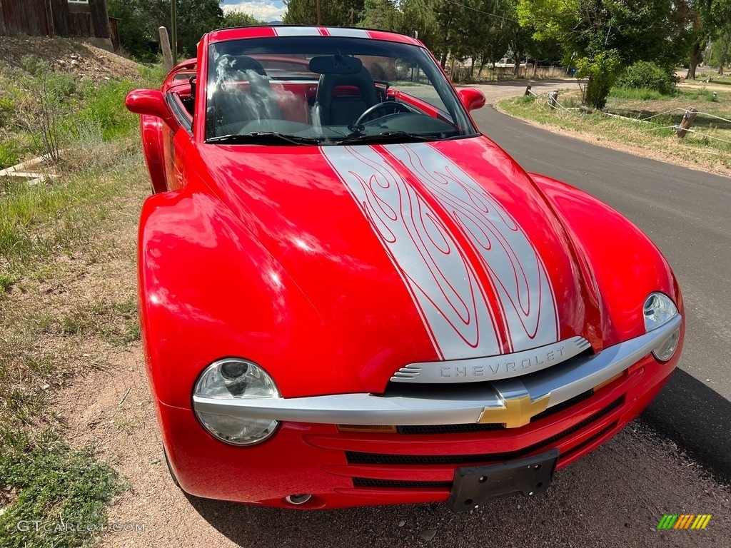 2005 SSR  - Redline Red / Ebony Black photo #2