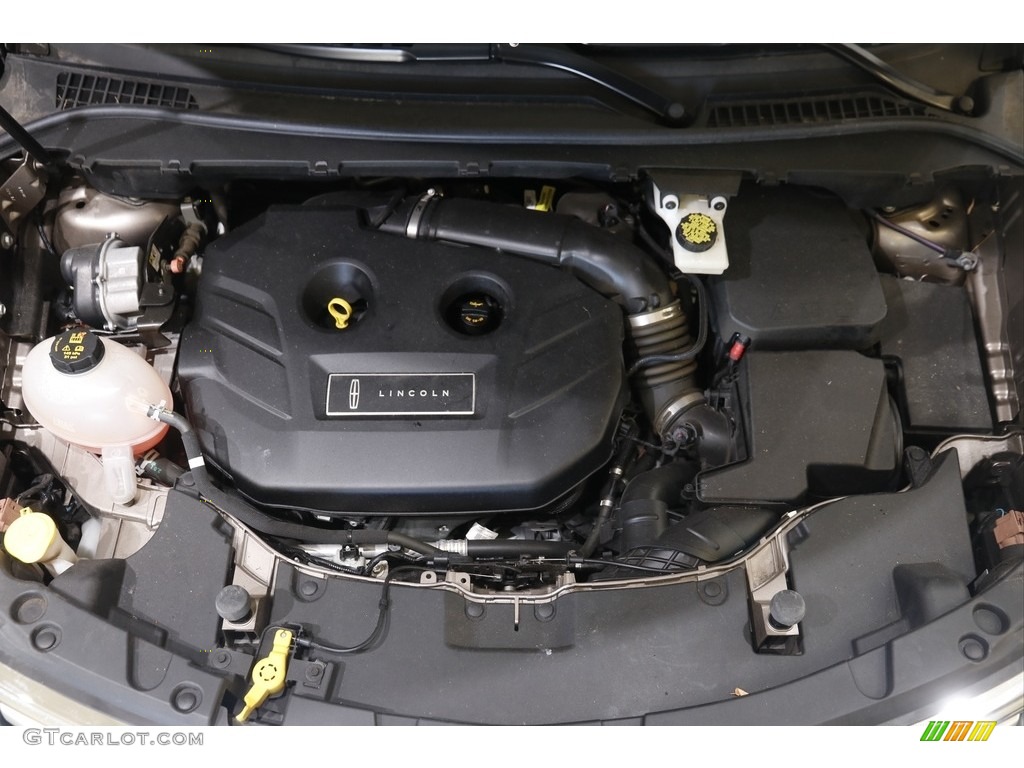 2018 Lincoln MKC Select AWD Engine Photos