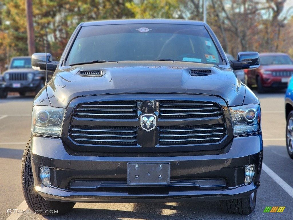 2017 1500 Sport Crew Cab 4x4 - Brilliant Black Crystal Pearl / Black photo #2