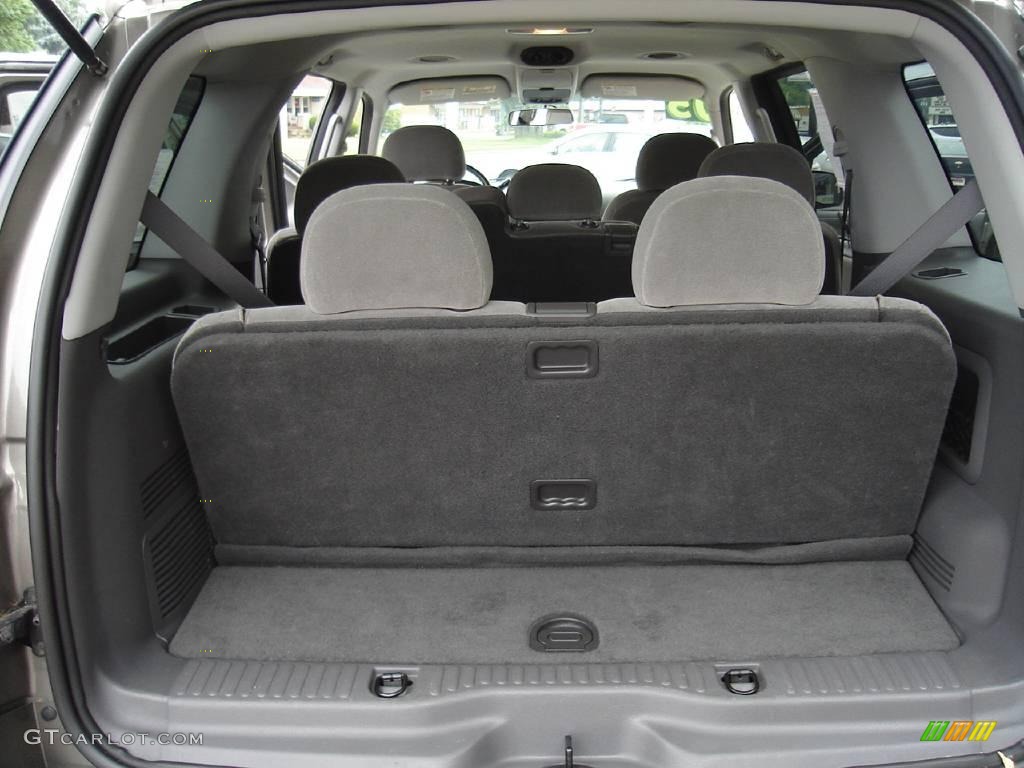 2005 Explorer XLT 4x4 - Mineral Grey Metallic / Graphite photo #17