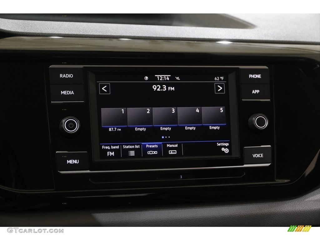 2022 Taos S - Deep Black Pearl / Gray/Black photo #10