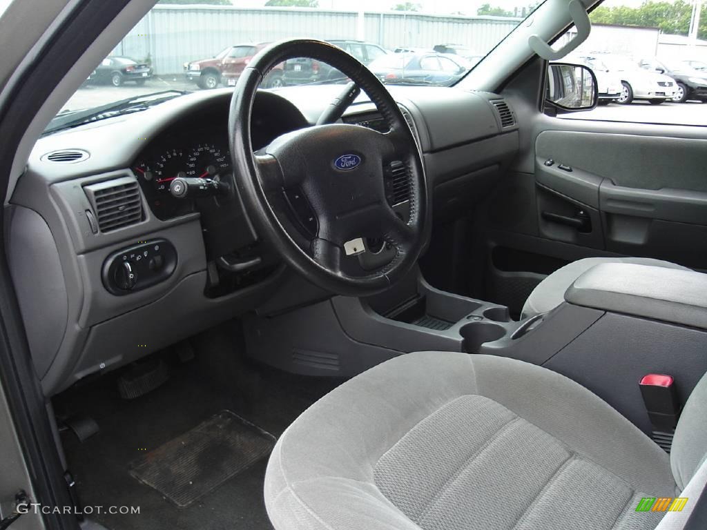 2005 Explorer XLT 4x4 - Mineral Grey Metallic / Graphite photo #24