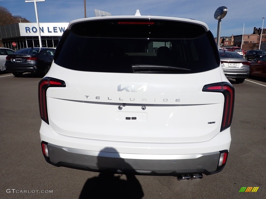 2023 Telluride SX AWD - Glacial White Pearl / Navy photo #7