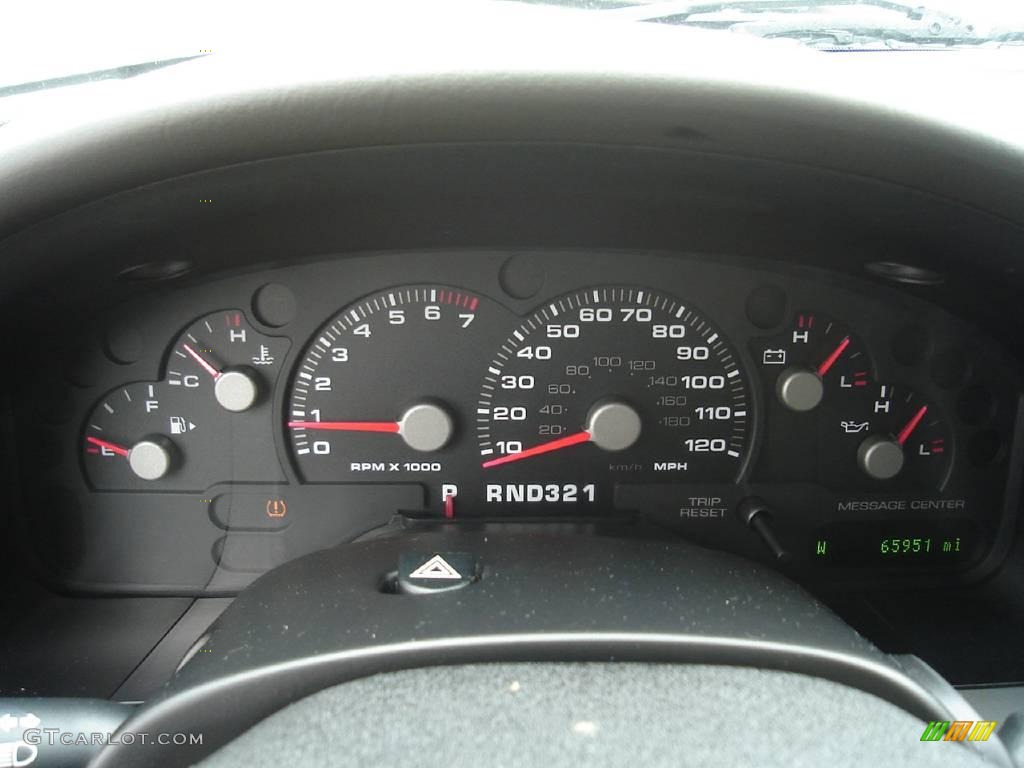 2005 Explorer XLT 4x4 - Mineral Grey Metallic / Graphite photo #26