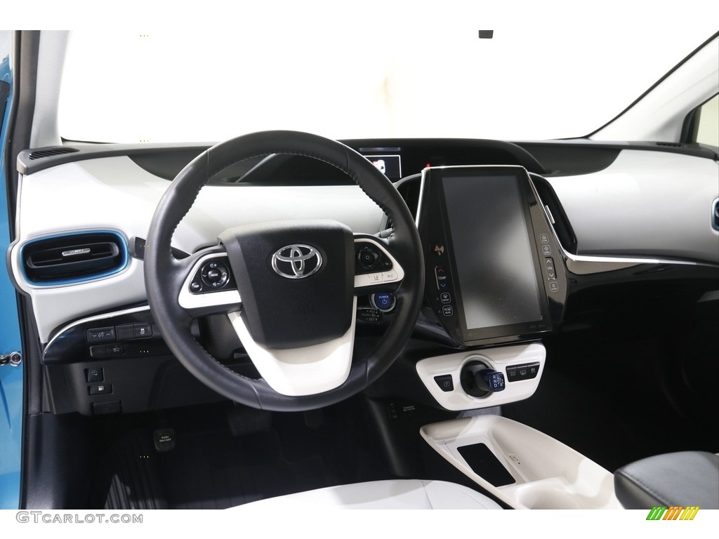 2019 Toyota Prius Prime Premium Dashboard Photos