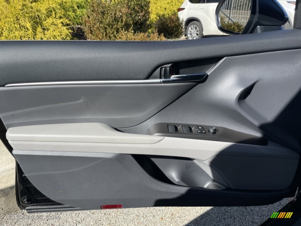 2023 Toyota Camry SE AWD Ash Door Panel Photo #145155550