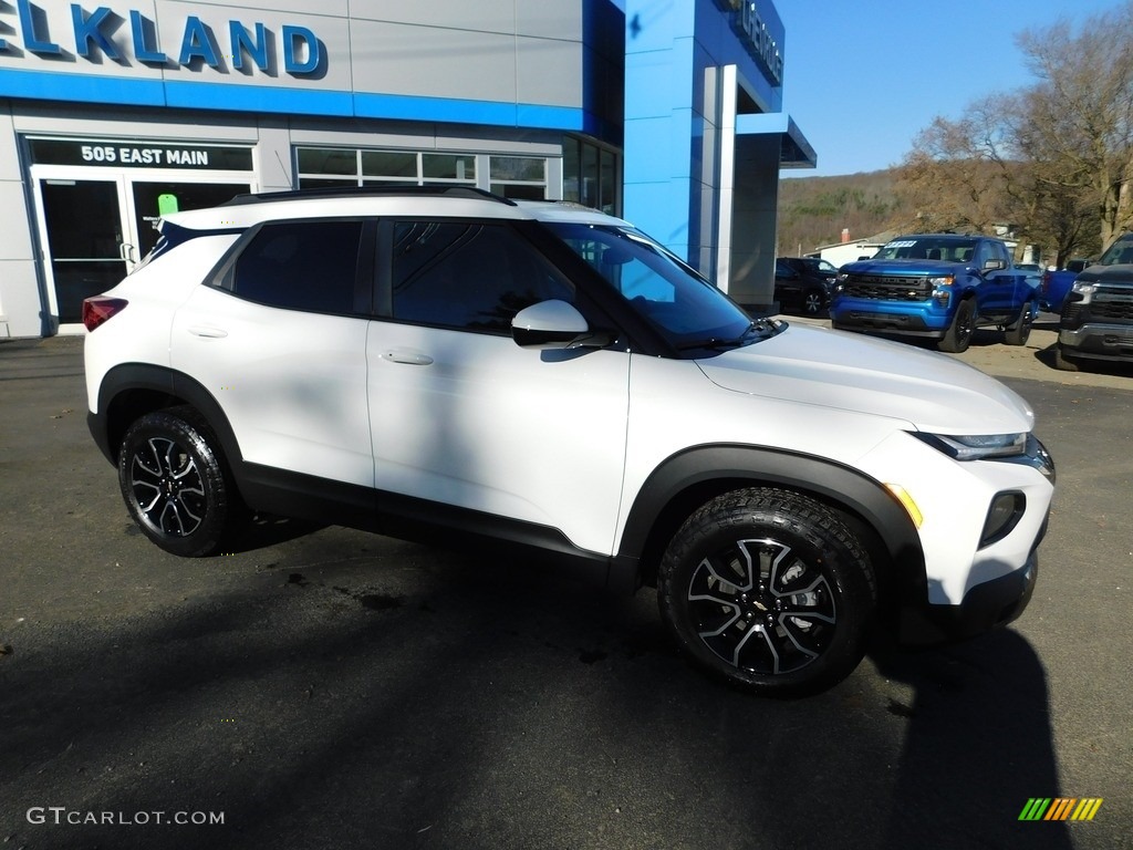 2023 TrailBlazer ACTIV AWD - Summit White / Jet Black photo #2