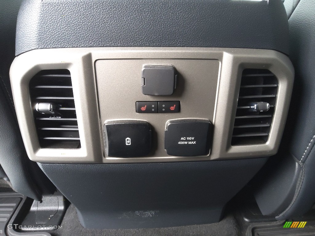 2022 Ford F250 Super Duty Tremor Crew Cab 4x4 Controls Photo #145155910