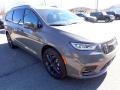 2022 Ceramic Gray Chrysler Pacifica Limited AWD  photo #7