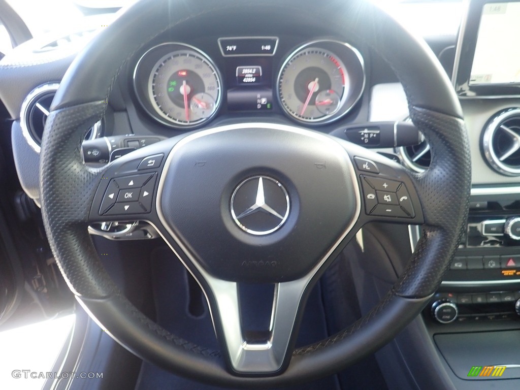 2015 GLA 250 4Matic - Northern Lights Violet Metallic / Black photo #20