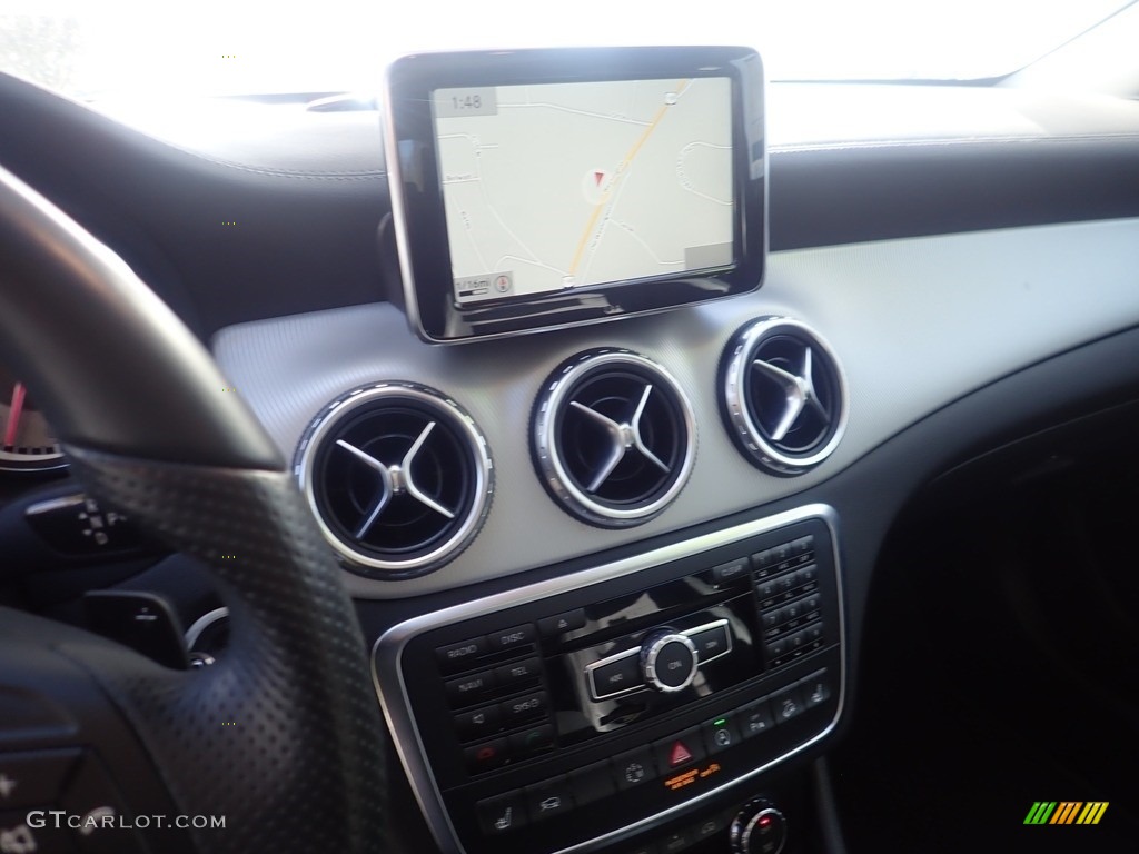 2015 GLA 250 4Matic - Northern Lights Violet Metallic / Black photo #22