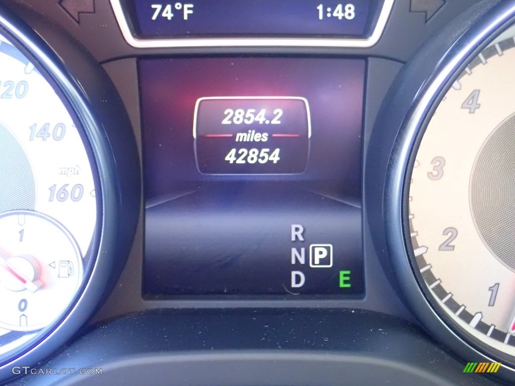 2015 GLA 250 4Matic - Northern Lights Violet Metallic / Black photo #24