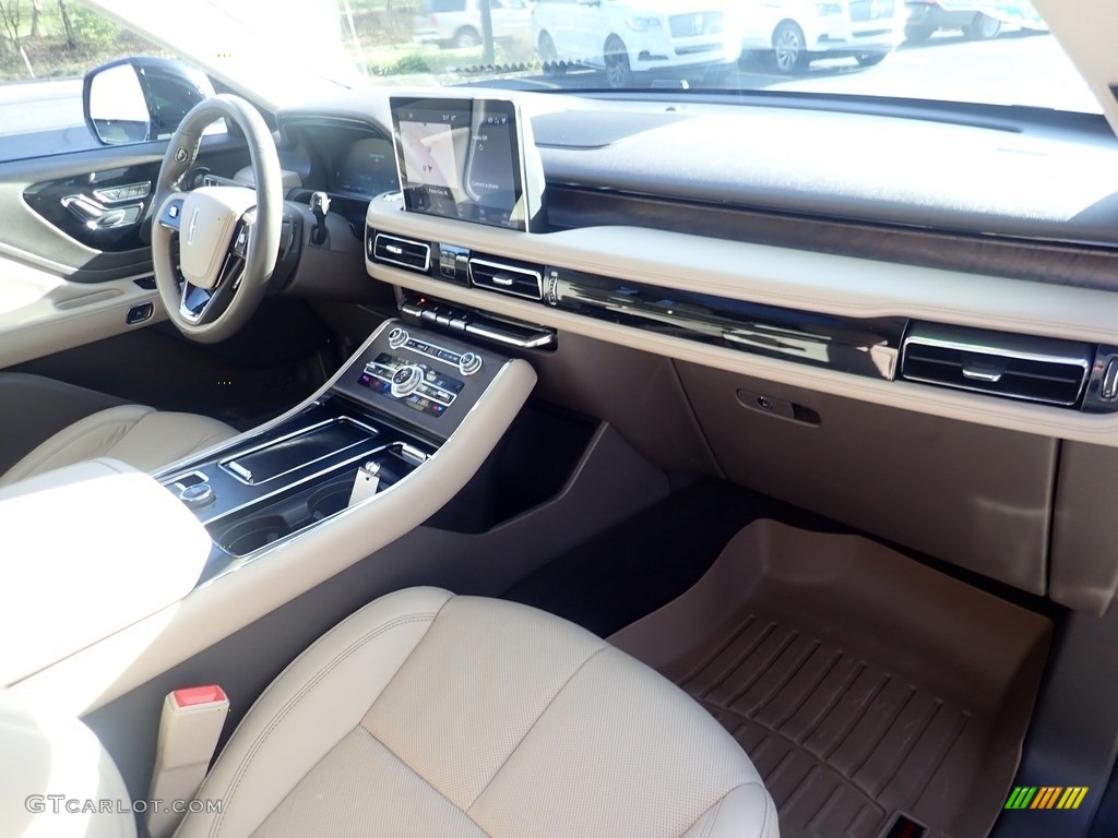 2020 Lincoln Aviator Reserve AWD Sandstone Dashboard Photo #145161685