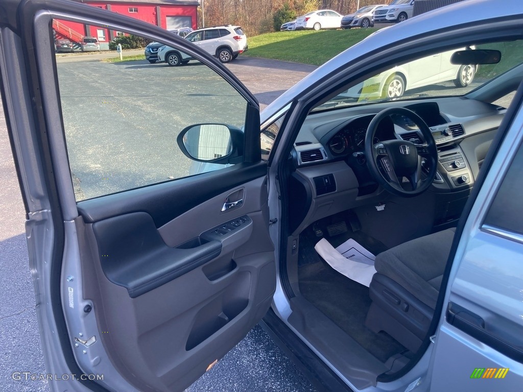 2015 Odyssey LX - Alabaster Silver Metallic / Gray photo #9