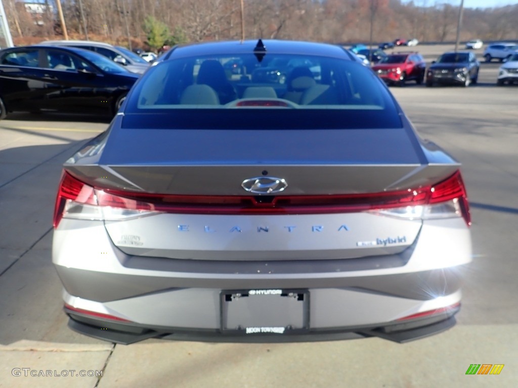 2023 Elantra Blue Hybrid - Fluid Metal / Medium Gray photo #3