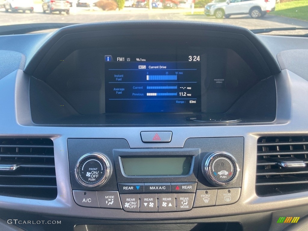 2015 Odyssey LX - Alabaster Silver Metallic / Gray photo #25